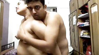 Delhi Cheating Wife Hawas Mitai Hafto Baad